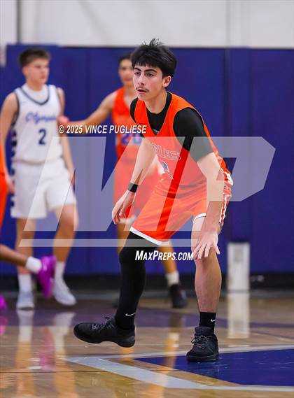 Thumbnail 2 in JV: Graham-Kapowsin @ Olympia photogallery.