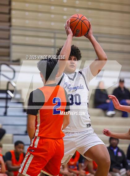 Thumbnail 2 in JV: Graham-Kapowsin @ Olympia photogallery.