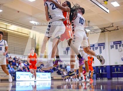 Thumbnail 2 in JV: Graham-Kapowsin @ Olympia photogallery.