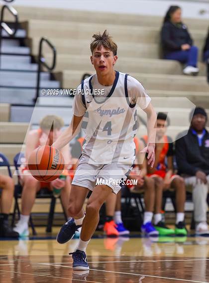 Thumbnail 2 in JV: Graham-Kapowsin @ Olympia photogallery.