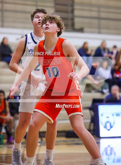 Thumbnail 2 in JV: Graham-Kapowsin @ Olympia photogallery.