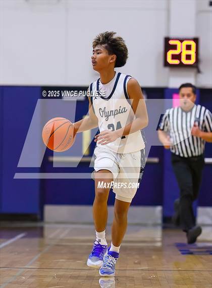 Thumbnail 3 in JV: Graham-Kapowsin @ Olympia photogallery.