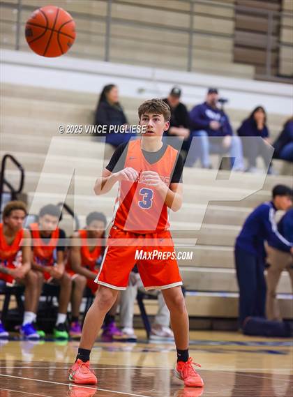 Thumbnail 2 in JV: Graham-Kapowsin @ Olympia photogallery.