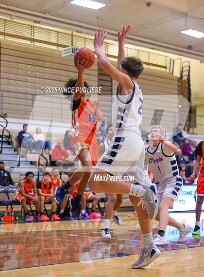 Thumbnail 1 in JV: Graham-Kapowsin @ Olympia photogallery.