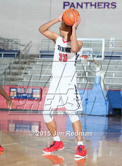 Thumbnail 2 in Wilson vs. Bishop Dunne (Thanksgiving Hoopfest) photogallery.