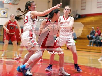 Thumbnail 2 in Resurrection @ Mundelein photogallery.
