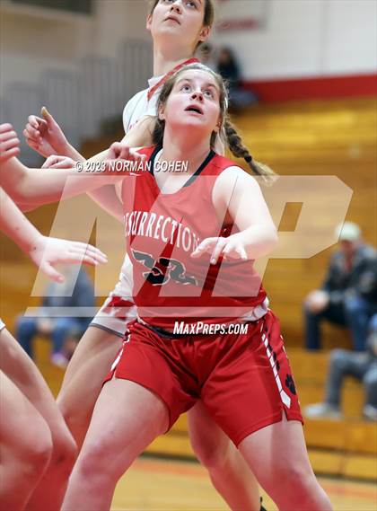 Thumbnail 3 in Resurrection @ Mundelein photogallery.