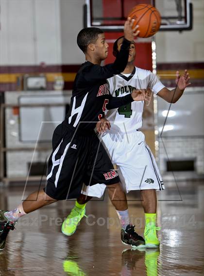 Thumbnail 1 in Riverside vs. Gorton (Coaches vs. Cancer Classic) photogallery.