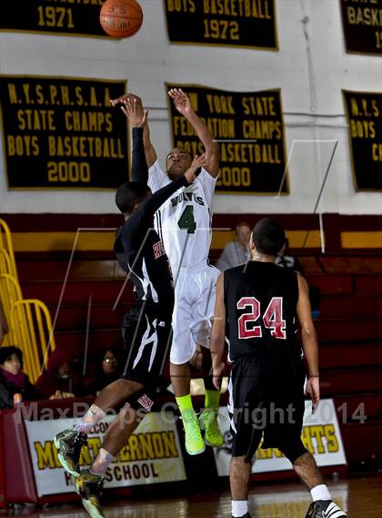 Thumbnail 3 in Riverside vs. Gorton (Coaches vs. Cancer Classic) photogallery.