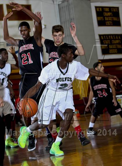 Thumbnail 3 in Riverside vs. Gorton (Coaches vs. Cancer Classic) photogallery.