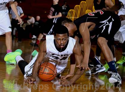 Thumbnail 2 in Riverside vs. Gorton (Coaches vs. Cancer Classic) photogallery.