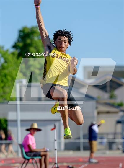 Thumbnail 1 in CIF SJS Masters - Saturday (all events) photogallery.