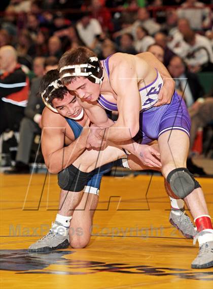 Thumbnail 1 in NYSPHSAA Championships (Division 1 Finals 145-285 Lbs) photogallery.