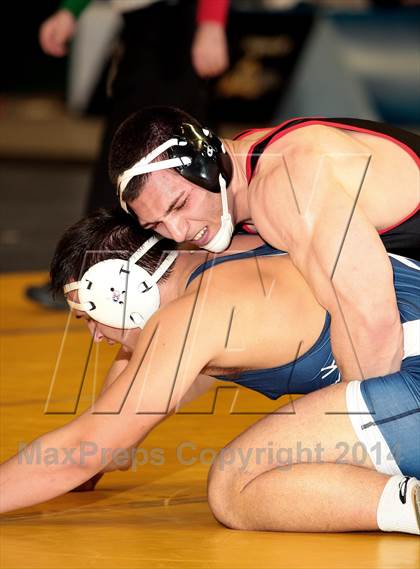 Thumbnail 3 in NYSPHSAA Championships (Division 1 Finals 145-285 Lbs) photogallery.