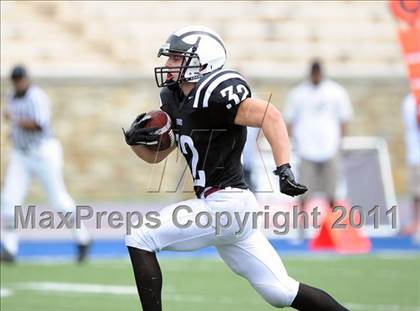 Thumbnail 3 in Archbishop Curley vs. Patterson (I-95 Kickoff Classic) photogallery.