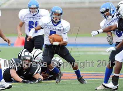 Thumbnail 2 in Archbishop Curley vs. Patterson (I-95 Kickoff Classic) photogallery.