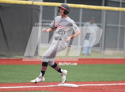 Thumbnail 3 in Hillcrest vs Sunset (UIL 5A Region II Bi-District Playoff) photogallery.