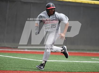 Thumbnail 2 in Hillcrest vs Sunset (UIL 5A Region II Bi-District Playoff) photogallery.