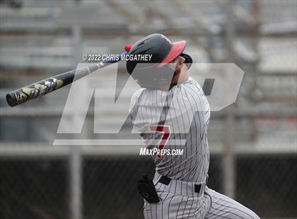 Thumbnail 3 in Hillcrest vs Sunset (UIL 5A Region II Bi-District Playoff) photogallery.