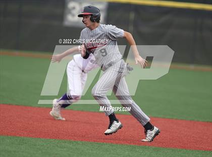 Thumbnail 2 in Hillcrest vs Sunset (UIL 5A Region II Bi-District Playoff) photogallery.