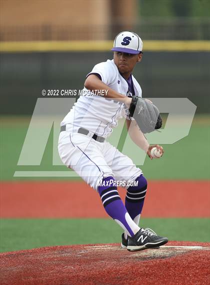 Thumbnail 1 in Hillcrest vs Sunset (UIL 5A Region II Bi-District Playoff) photogallery.