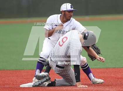 Thumbnail 3 in Hillcrest vs Sunset (UIL 5A Region II Bi-District Playoff) photogallery.