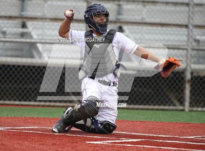 Thumbnail 2 in Hillcrest vs Sunset (UIL 5A Region II Bi-District Playoff) photogallery.