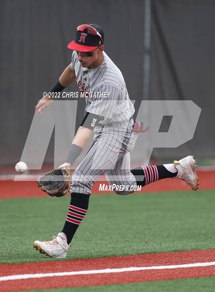 Thumbnail 1 in Hillcrest vs Sunset (UIL 5A Region II Bi-District Playoff) photogallery.