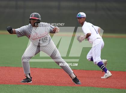 Thumbnail 1 in Hillcrest vs Sunset (UIL 5A Region II Bi-District Playoff) photogallery.