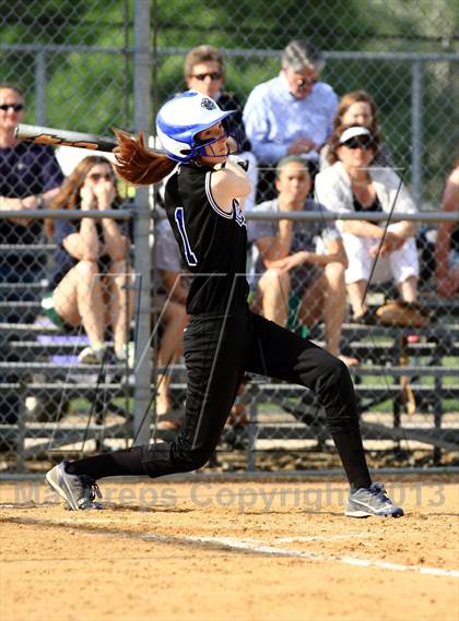 Thumbnail 1 in Lake Zurich vs New Trier (IHSA 4A Sectional) photogallery.