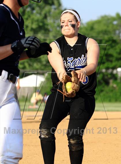 Thumbnail 3 in Lake Zurich vs New Trier (IHSA 4A Sectional) photogallery.