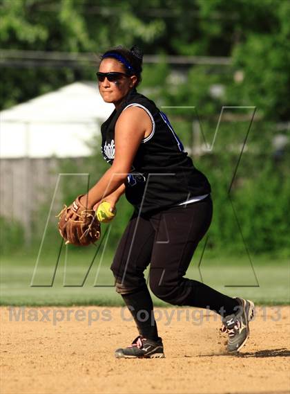 Thumbnail 2 in Lake Zurich vs New Trier (IHSA 4A Sectional) photogallery.