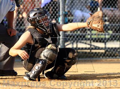 Thumbnail 2 in Lake Zurich vs New Trier (IHSA 4A Sectional) photogallery.