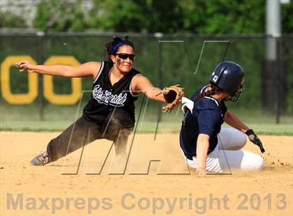 Thumbnail 2 in Lake Zurich vs New Trier (IHSA 4A Sectional) photogallery.