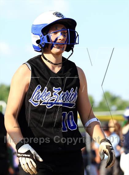 Thumbnail 1 in Lake Zurich vs New Trier (IHSA 4A Sectional) photogallery.