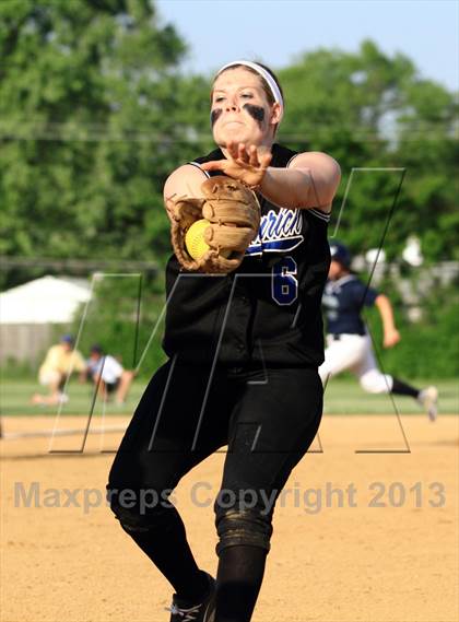 Thumbnail 2 in Lake Zurich vs New Trier (IHSA 4A Sectional) photogallery.
