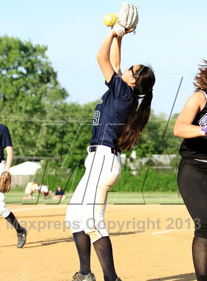 Thumbnail 2 in Lake Zurich vs New Trier (IHSA 4A Sectional) photogallery.