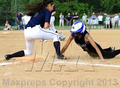 Thumbnail 3 in Lake Zurich vs New Trier (IHSA 4A Sectional) photogallery.