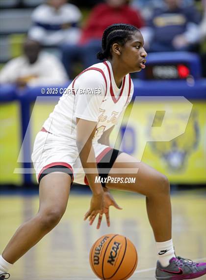 Thumbnail 3 in Marist vs. Creekside (GHSA 4A Final Four) photogallery.