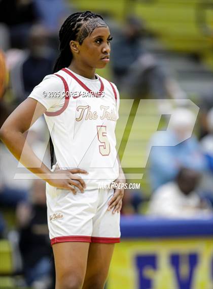 Thumbnail 3 in Marist vs. Creekside (GHSA 4A Final Four) photogallery.