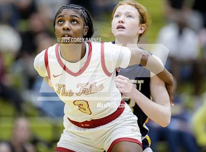 Thumbnail 1 in Marist vs. Creekside (GHSA 4A Final Four) photogallery.