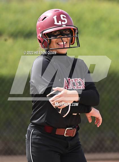 Thumbnail 2 in La Serna vs. Peninsula (Alan Dugard Classic) photogallery.