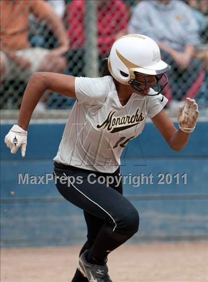 Thumbnail 3 in Valley Christian vs. Archbishop Mitty (CIF CCS D2 Final) photogallery.