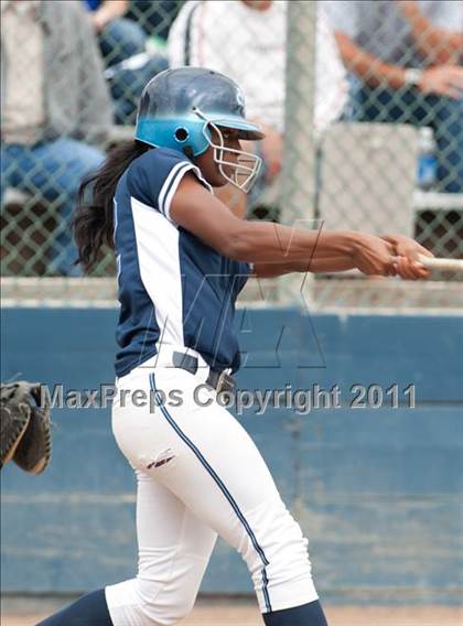 Thumbnail 3 in Valley Christian vs. Archbishop Mitty (CIF CCS D2 Final) photogallery.