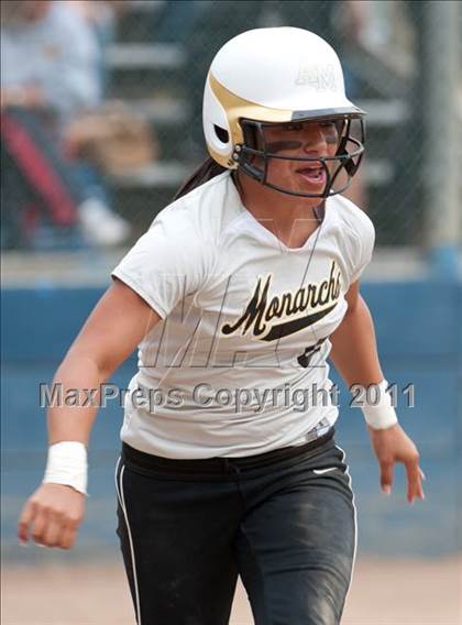 Thumbnail 3 in Valley Christian vs. Archbishop Mitty (CIF CCS D2 Final) photogallery.