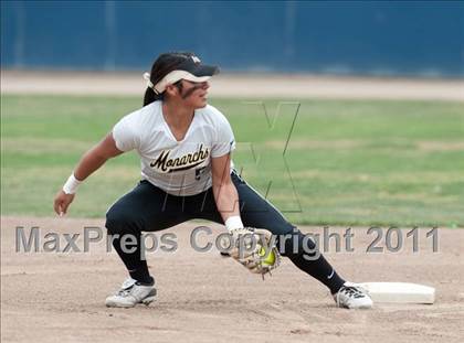 Thumbnail 2 in Valley Christian vs. Archbishop Mitty (CIF CCS D2 Final) photogallery.