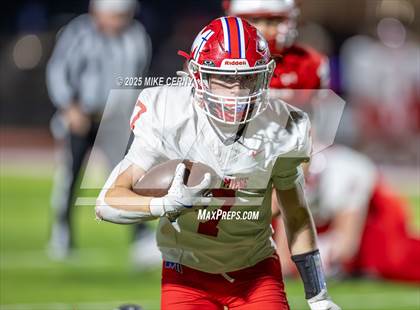 Thumbnail 3 in Bishop Miege vs. Tonganoxie (KSHSAA 4A East Regional) photogallery.