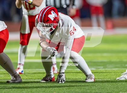 Thumbnail 2 in Bishop Miege vs. Tonganoxie (KSHSAA 4A East Regional) photogallery.