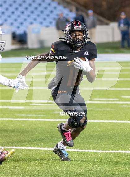 Thumbnail 2 in New Bern vs. Grimsley (NCHSAA 4A Final) (1 of 2 - the Game) photogallery.