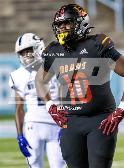 Thumbnail 3 in New Bern vs. Grimsley (NCHSAA 4A Final) (1 of 2 - the Game) photogallery.